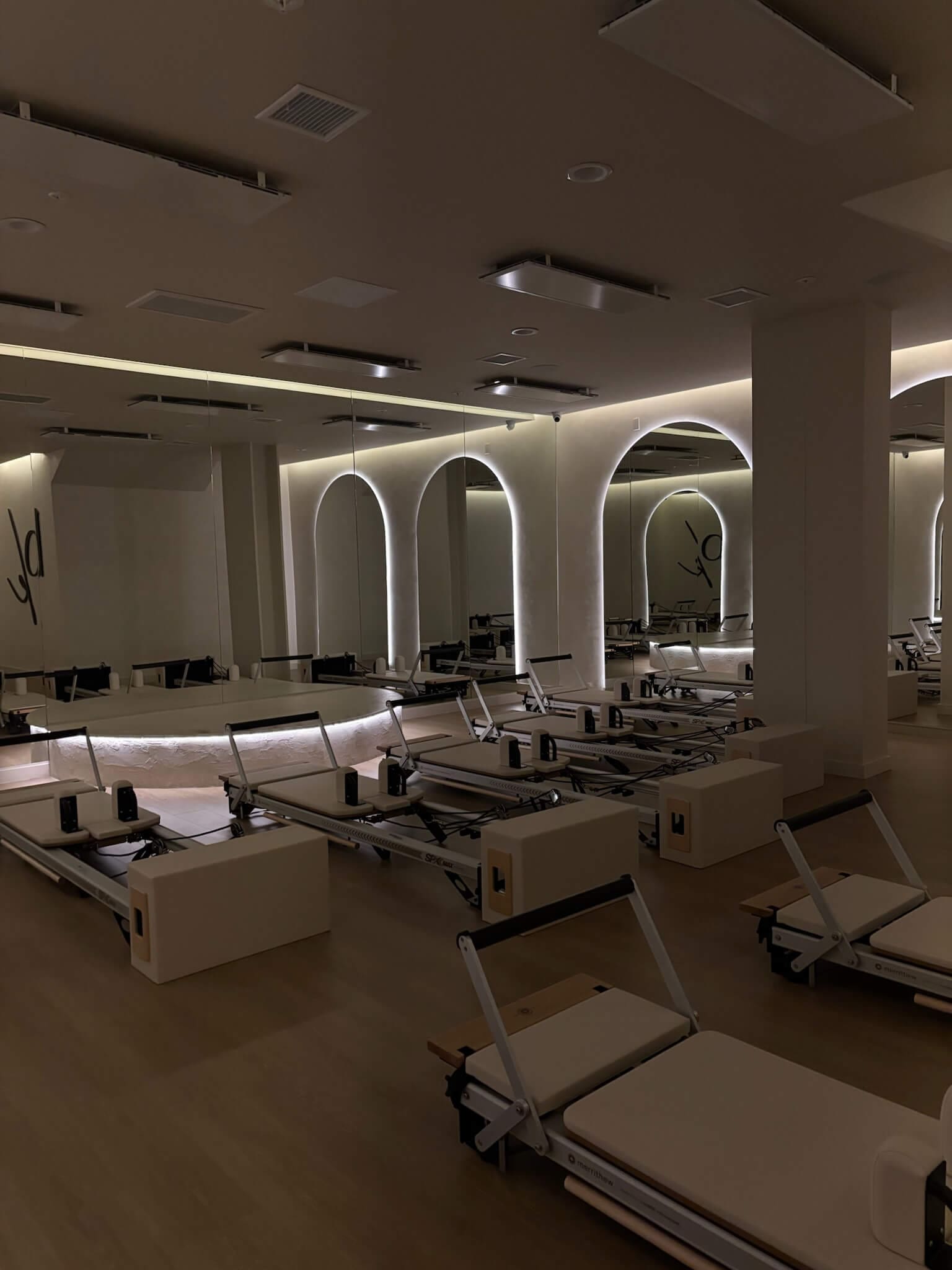 west hollywood infrared heated reformer pilates